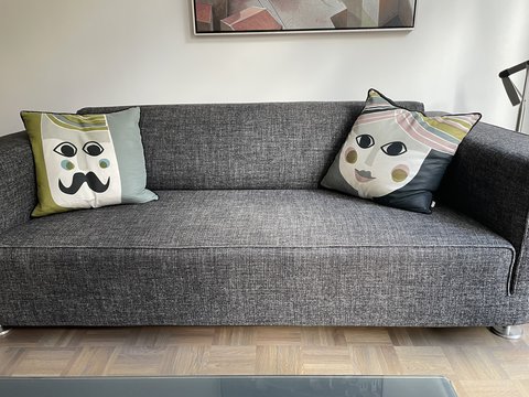 Design on Stock Blizz 2,5 seater sofa