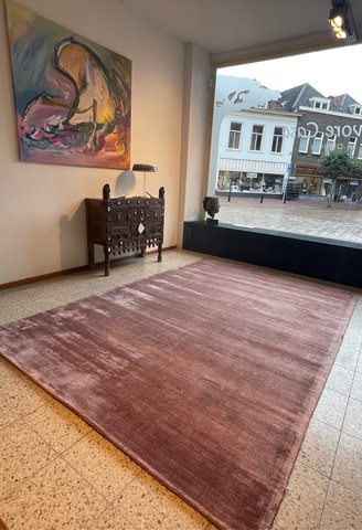 Leolux Patna carpet Burgundy