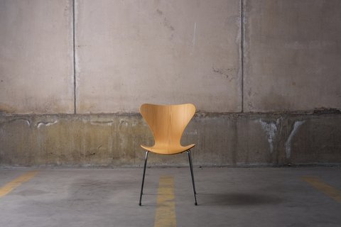 Arne Jacobsen Fritz Hansen Series 7 stoel