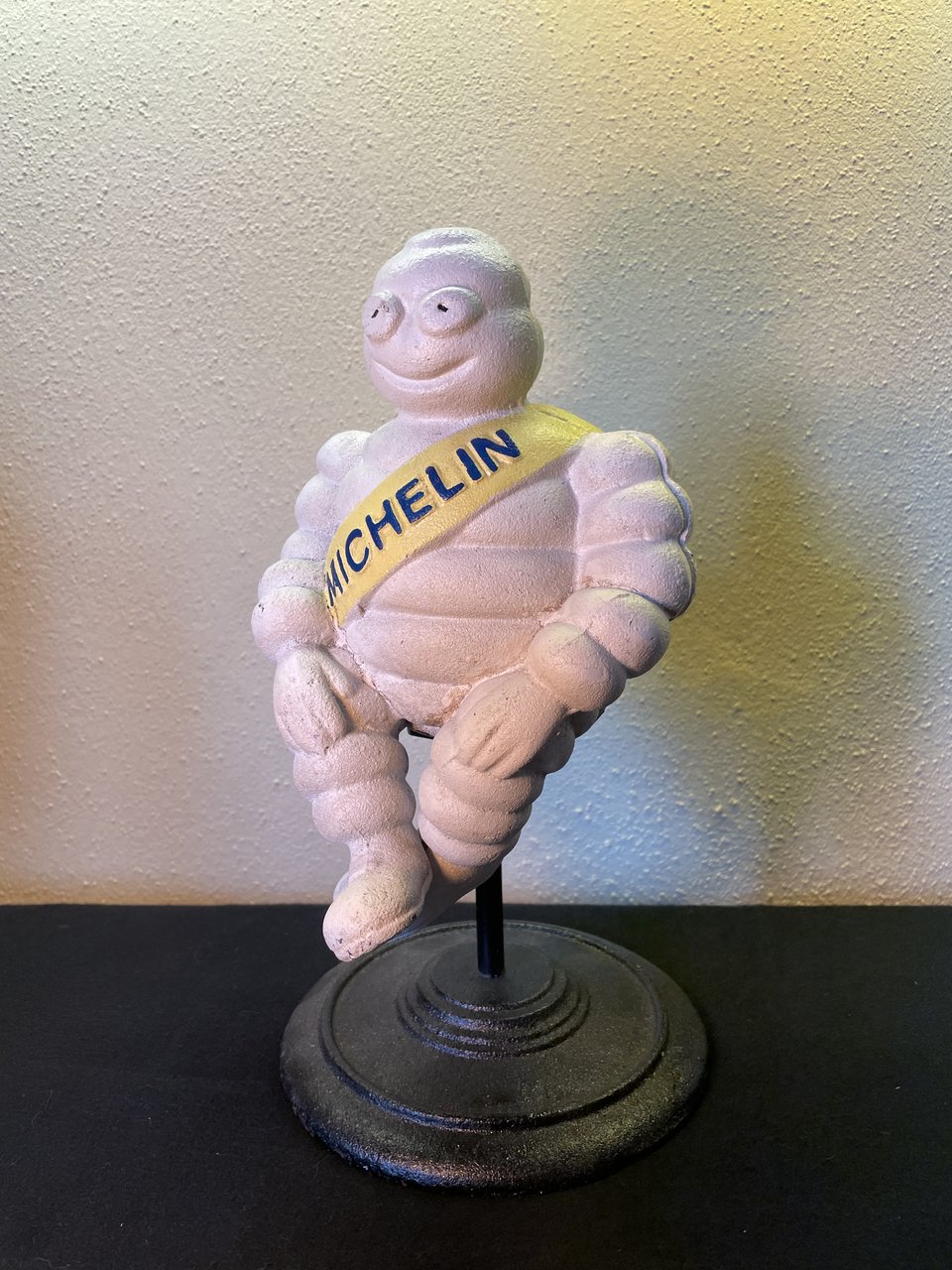 Uitgaand Arab toeter Michelin Bibendum Gietijzeren mannetje | € 90 | Whoppah