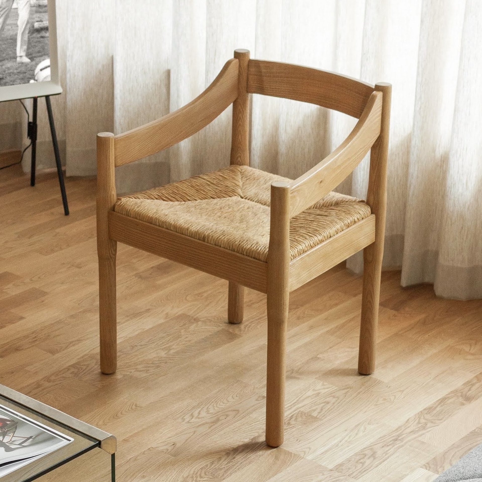 高い素材 Chair Carimate by カッシーナ Cassina ダイニングチェア