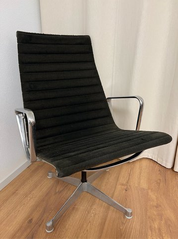 Herman Miller EA116 Lounge chair