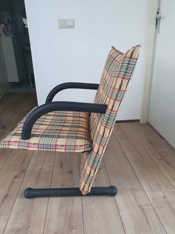 2 Arflex-Sessel Modell T-Linie