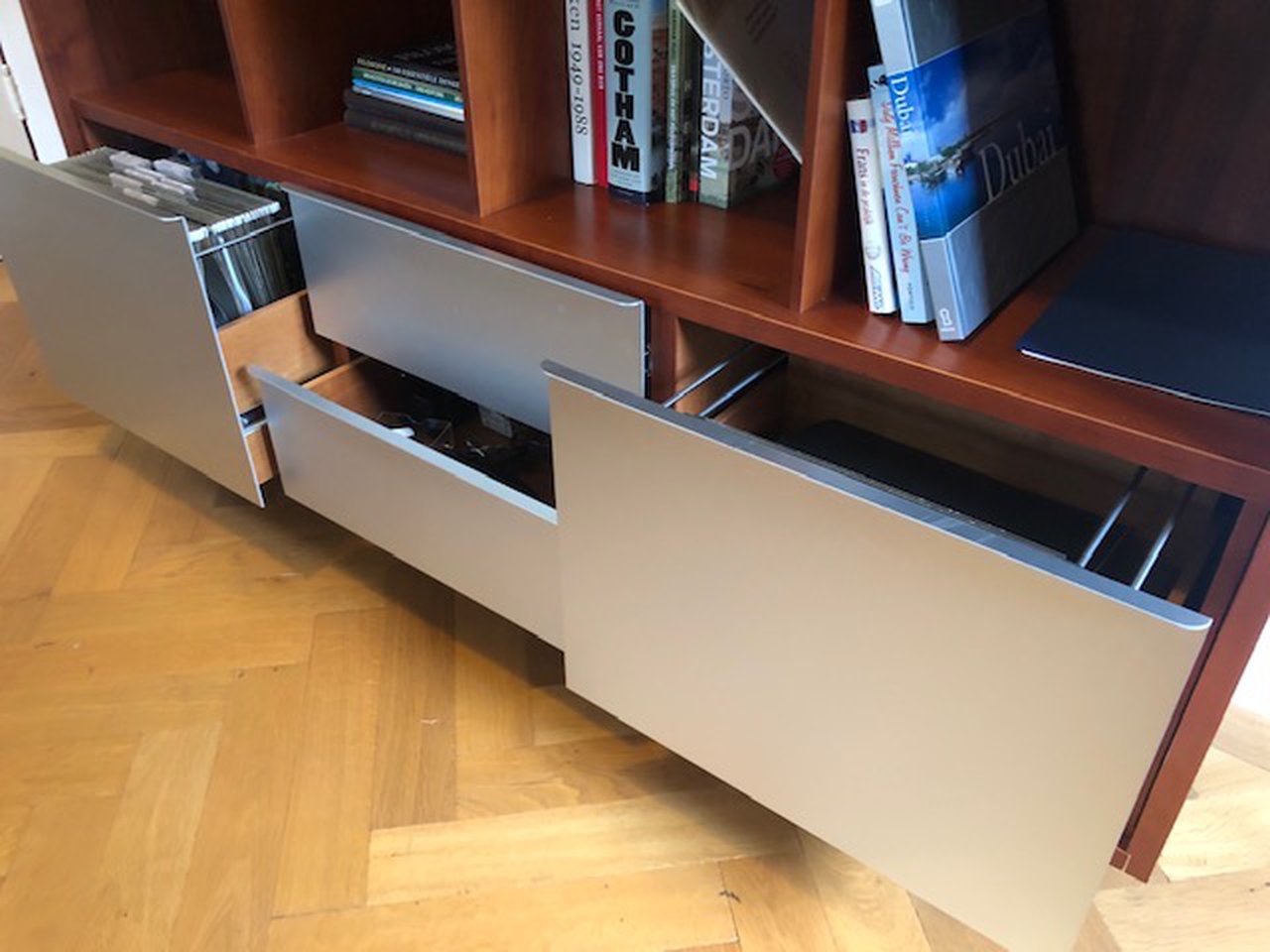 The Padova office/bookcase 'Shigeto box' image 4