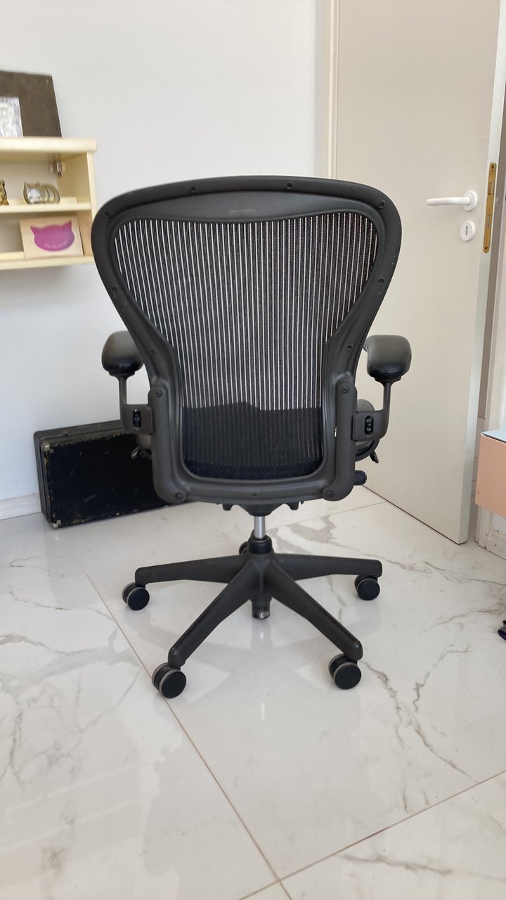 vitra aeron