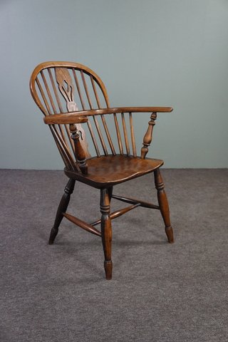 English low back Windsor Armchair/armchair
