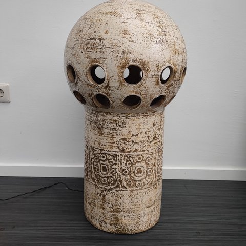 Brutalist Mushroom ceramic floor lamp