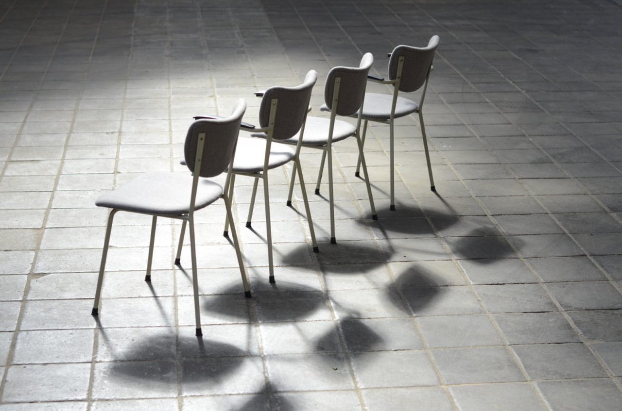 Image 3 of 4x De White 3211 set of industrial chairs