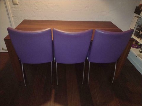 6 prachtige paars leren stoelen van Bert Plantagie. Nieuw.