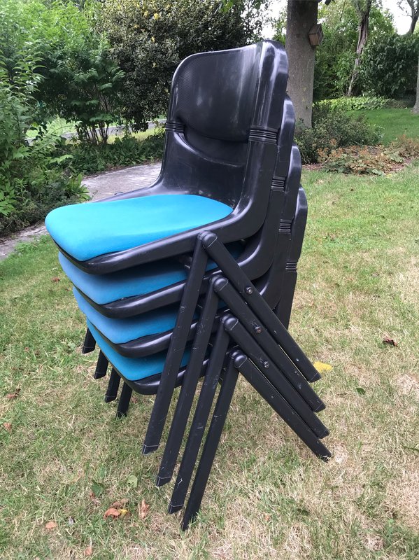 4x Vitra dorsal chairs by emilio Am