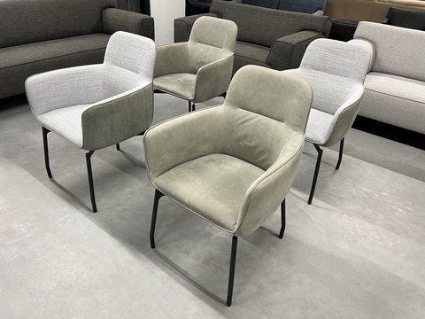4 Leolux Gyon Dining room chairs Grey leather fabric