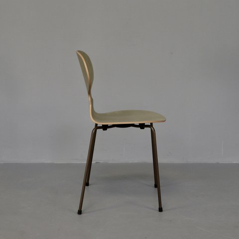 Design Ant stoel 3101 by Arne Jacobsen. Fritz Hansen