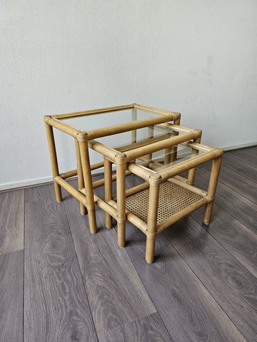3x Vintage Nesting Tables