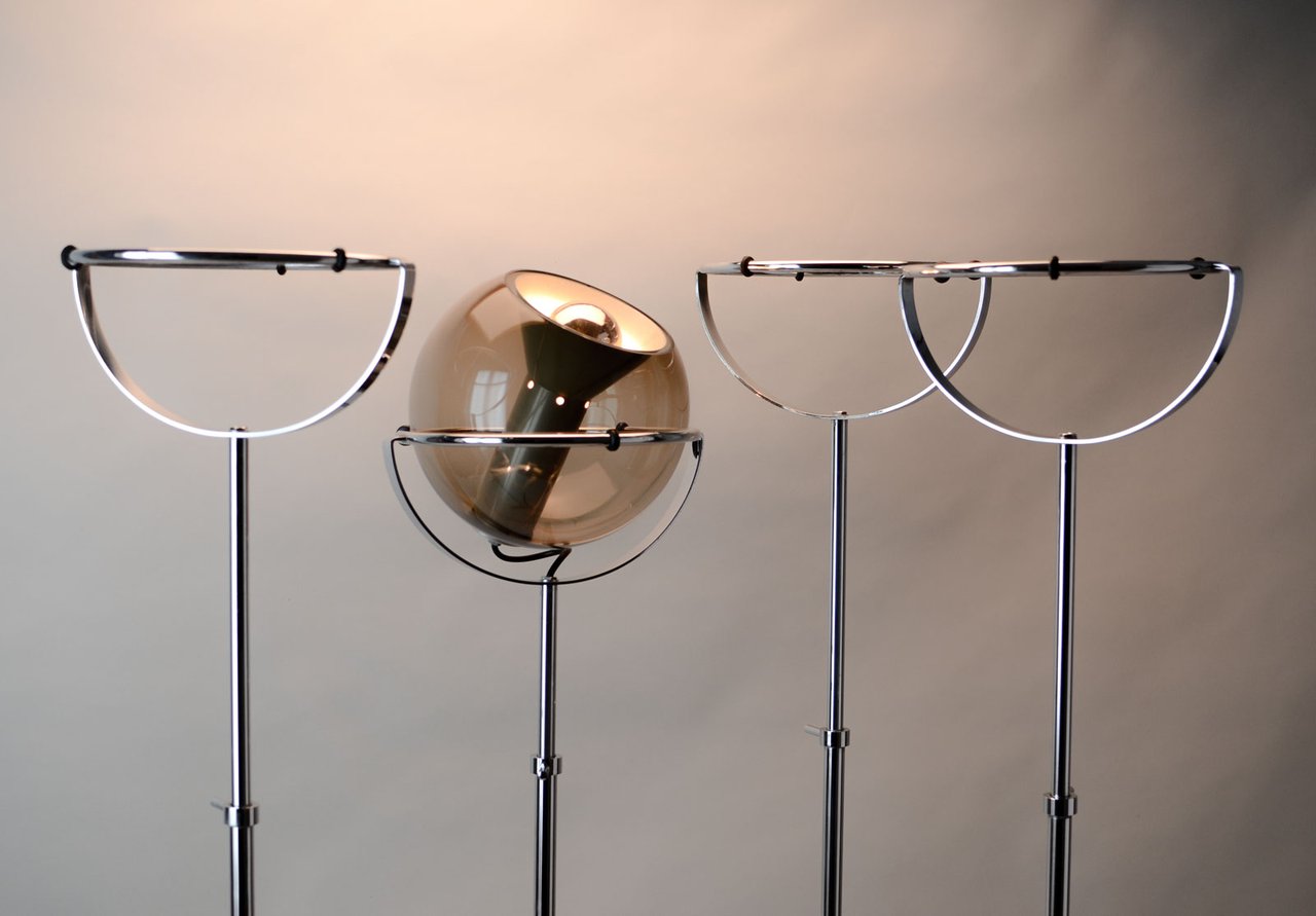 Image 2 of 4 Touch Floorlamps ‘Globe’ by Frank Ligtelijn