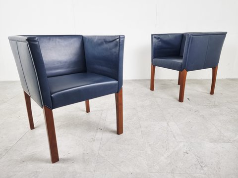 2x blue leather armchairs by Durlet, 1990s
