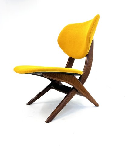 Were Pelican Chair door Louis van Teeffelen