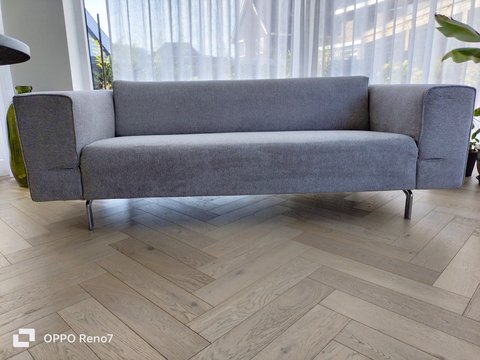 Design On Stock Hopper-Sofa