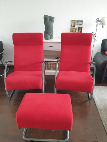 2 x Dutch Design Spinder fauteuils en hocker