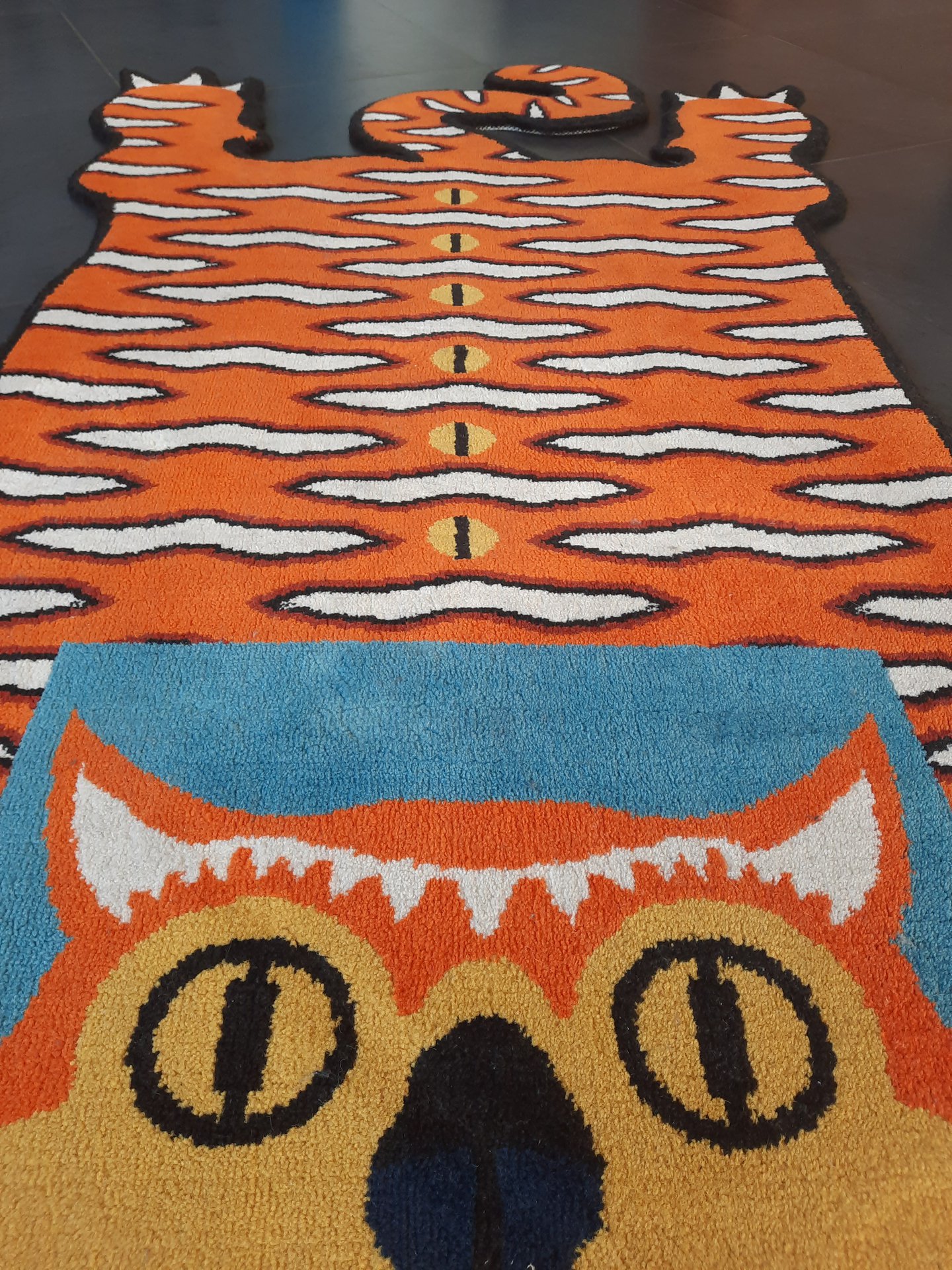 Walter Van Beirendonck tiger rug, € 875