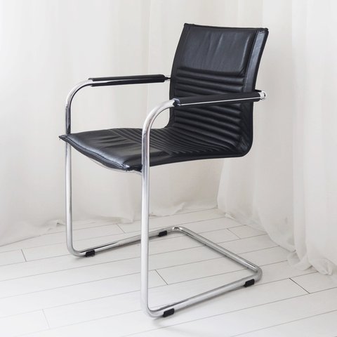 Knoll Dialog chair leather Walter Knoll Art Collection
