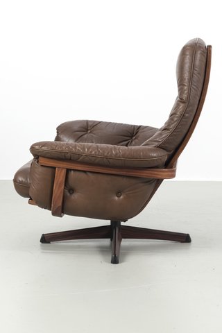 G-Möbel swivel armchair