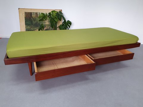 Mid-Century daybed
