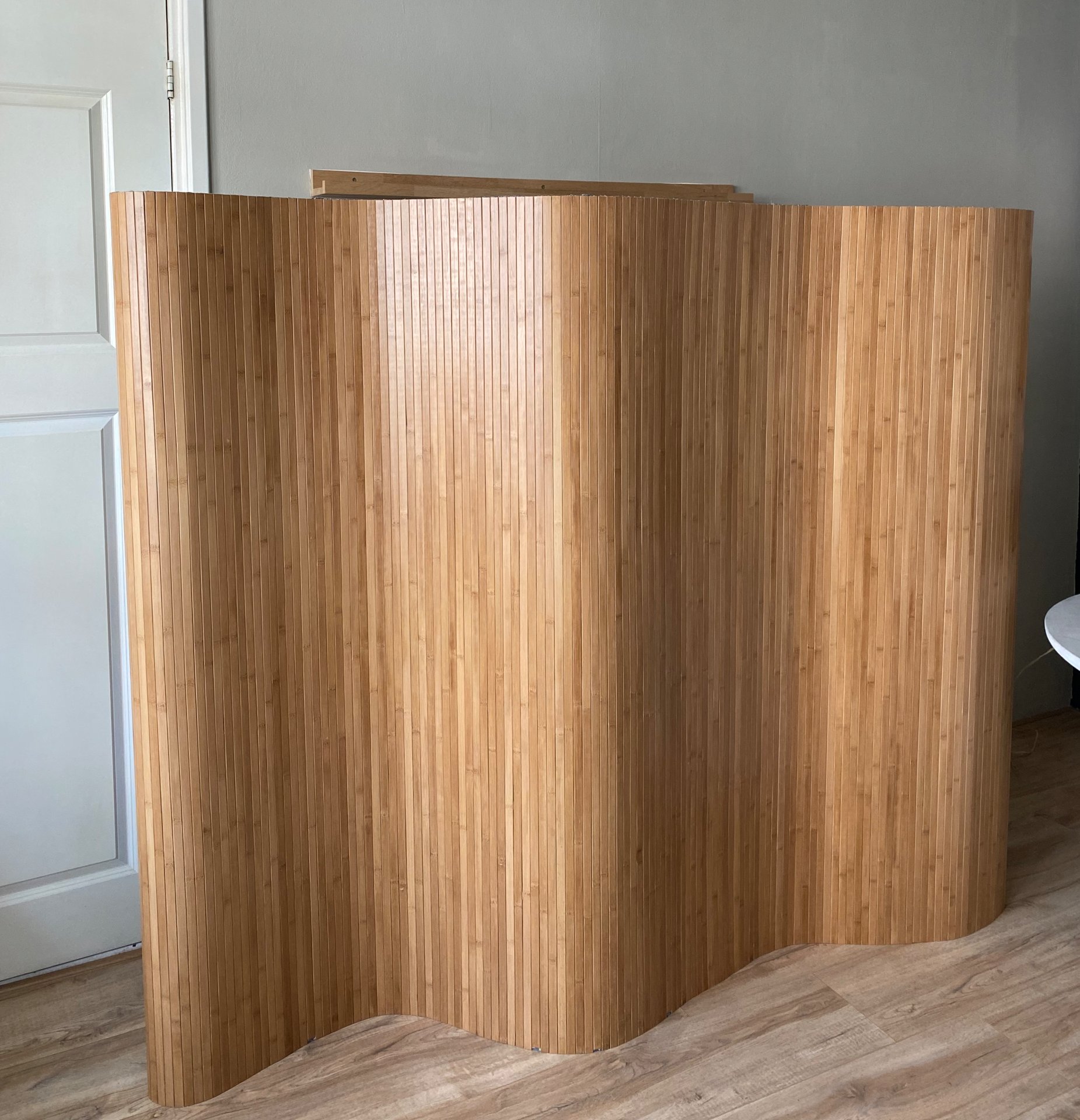 Zuivelproducten gas chirurg Mid Century bamboe room divider | € 190 | Whoppah