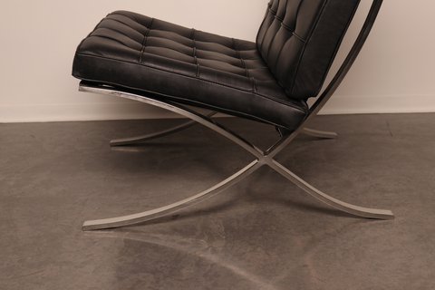 Knoll Associates INc, NY- Barcelona Chair - by Mies van der Rohe for K - early edition