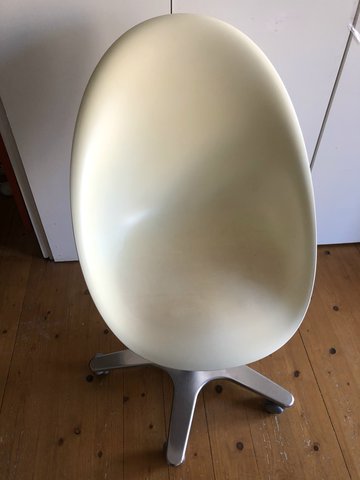 Magischer Mombo-Stuhl