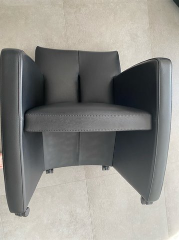 4x Leolux Kilenge eetkamer stoelen