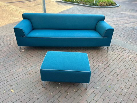 Leolux Pode Edit 3.5 seater sofa with ottoman