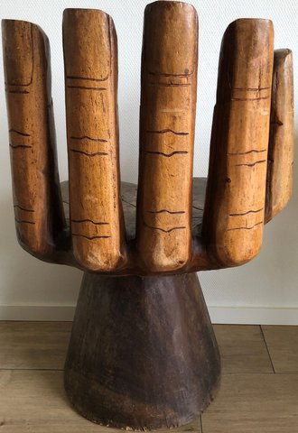 Vintage Indonisische houtsnijwerk stoel