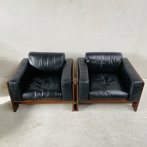 Set of 2 Leather "Bastiano" arm chairs by Tobia Scarpa for Knoll 