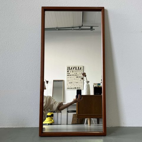 Deense spiegel in teak
