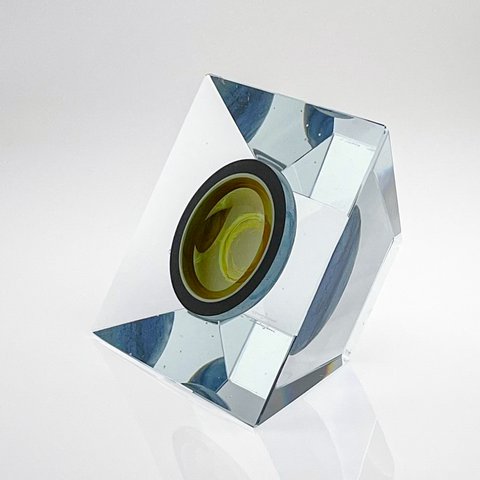 Oiva Toikka, Cut crystal-glass Art-Object, Model 3101, Nuutajärvi-Notsjö ca. 1990