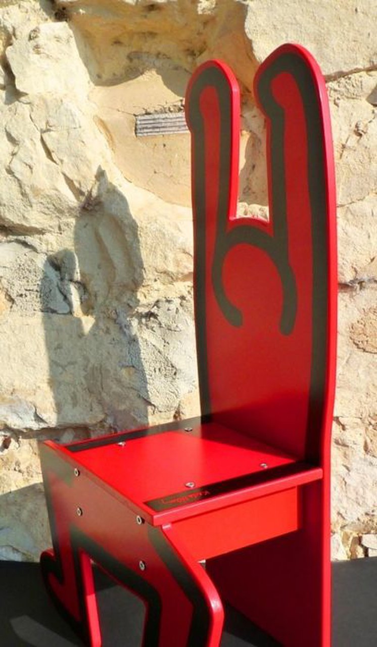 Keith Haring Hochstuhl / Dekorationsobjekt rot image 15