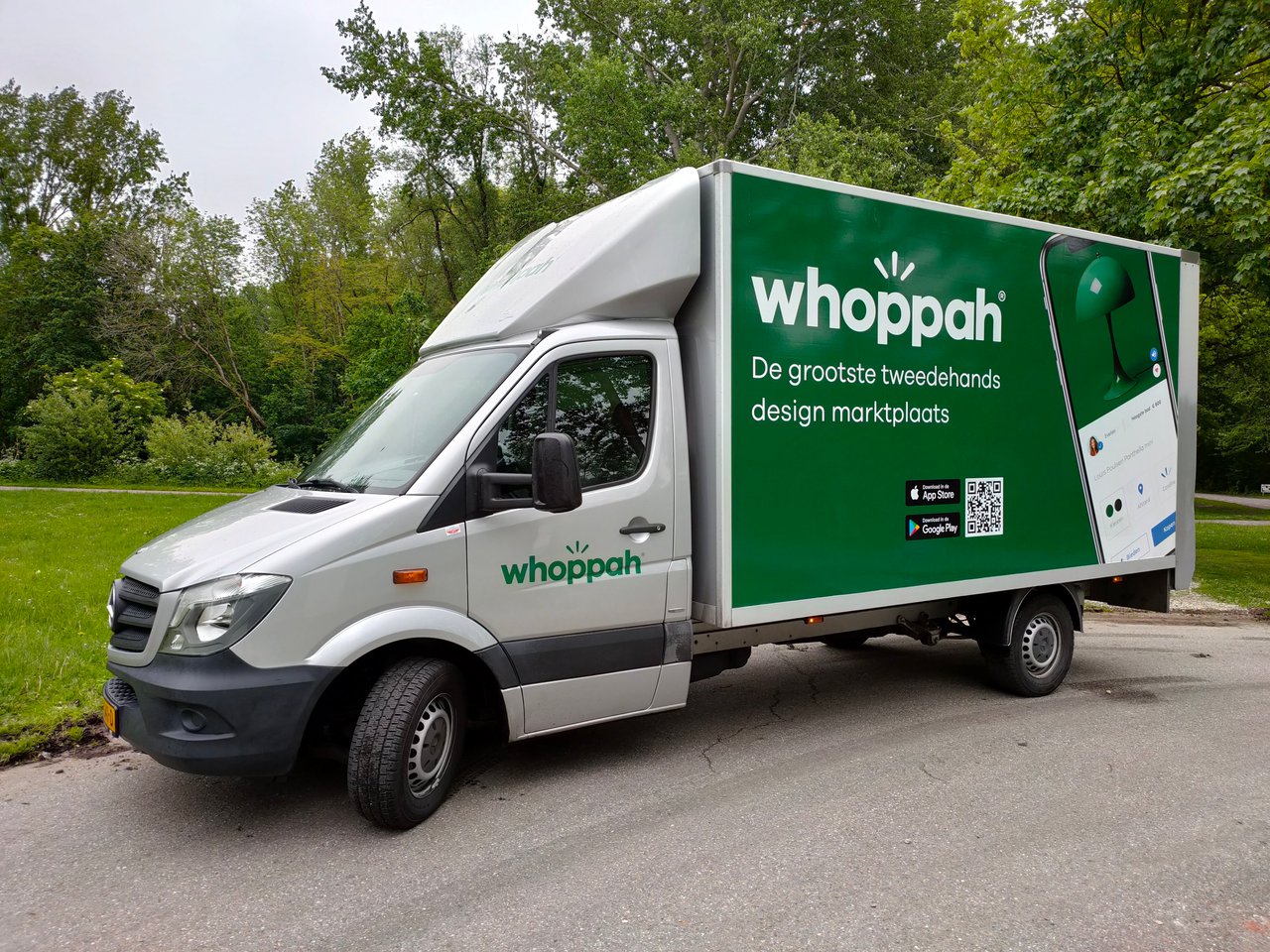 Whoppah showroom transport