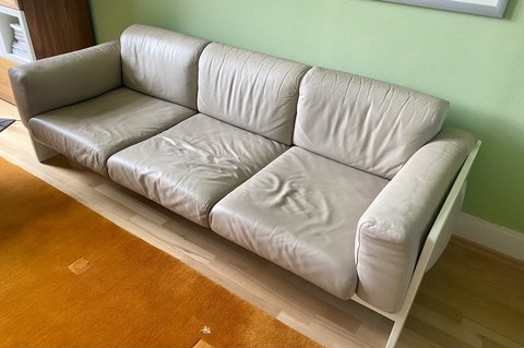 Knoll three-seater sofa by Tobia Scarpa