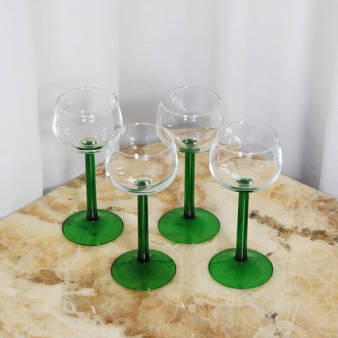 4x vintage French wine glasses