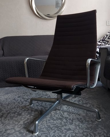 Herman Miller EA124 Eames armchair