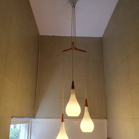 Holmegaard triangle Raindrop hanging lamp by Michael Bang