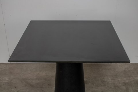 MOOOI Container table