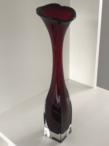 Sommerso Faceted Vase