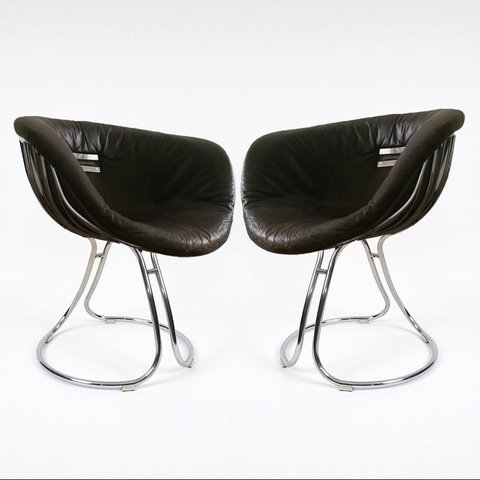 Paar 'Pan Am'-stoelen van Italiaans leer en chroom van Gasto