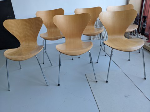 6 Butterfly Chairs in maple by Arne Jacobsen for Fritz Hansen, 1990s