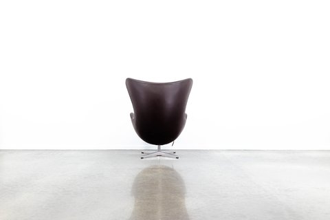 Egg chair, Arne Jacobsen, Fritz Hansen