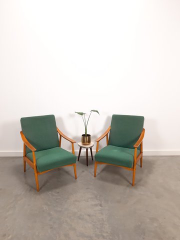 2 x vintage chairs