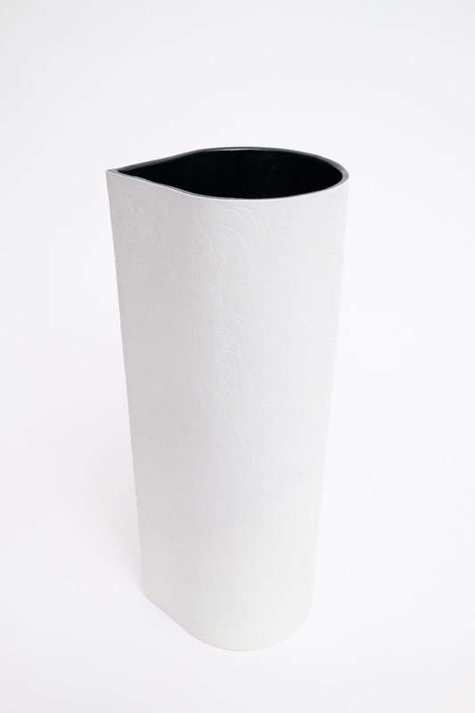 Tall Thin Porcelain Vase by Nagae Shigekazu