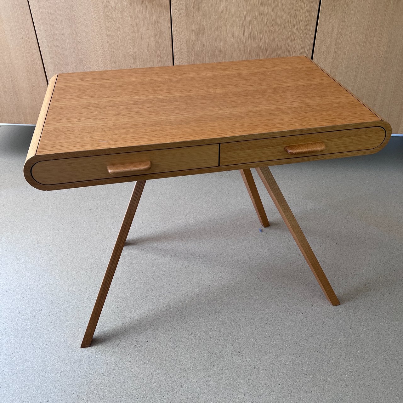 Design bureautje € 225 Whoppah