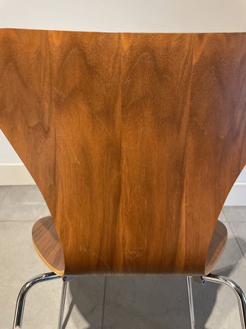 Arne Jacobsen butterfly chair walnoot